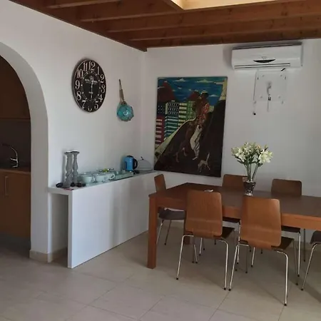 Playa Blanca Sleeps 6 Pool Wifi * Playa Blanca (Lanzarote)