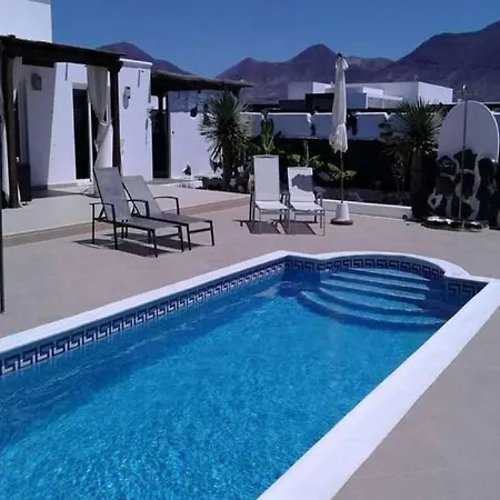 Playa Blanca Sleeps 6 Pool Wifi * Πλάγια Μπλάνκα